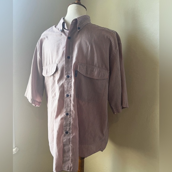 Levi’s Silver Label Short Sleeve button up - Picture 6 of 8